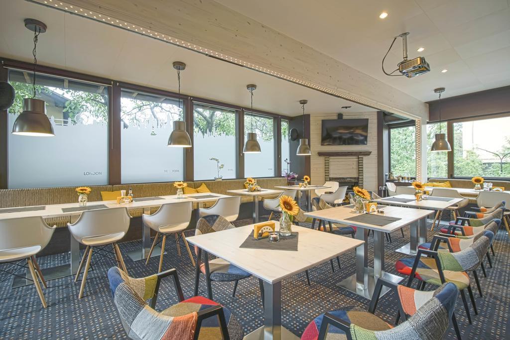 Edi Hotel Sofia Bagian luar foto